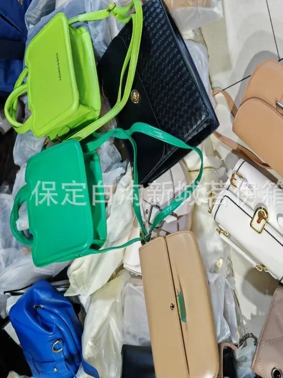 女包新款库存包单肩小包2024新款便宜处理外单杂款整单散货跨境风 图片 3