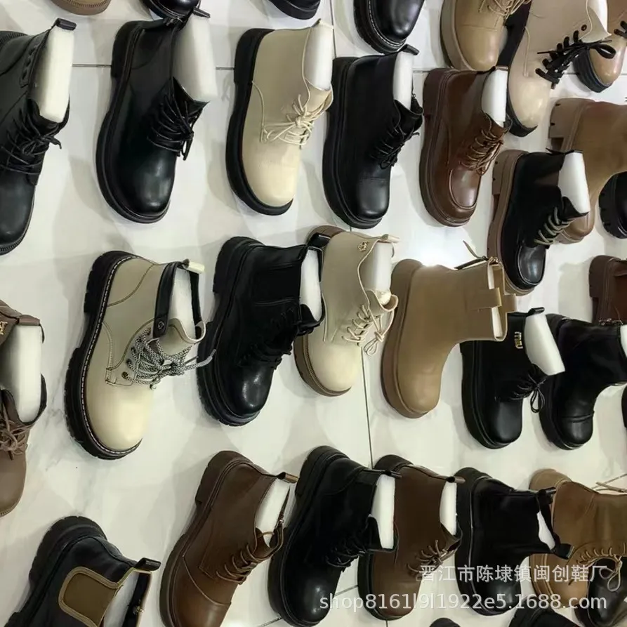 温州品牌女鞋杂款女士马丁靴低价断码库存鞋实体直播地摊尾货鞋子 图片 2